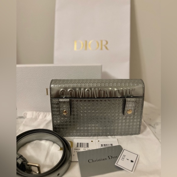 NWT DIOR 30 MONTAIGNE 3 IN 1 BAG WITH CHAIN, METALLIC PATENT SILVER - Picture 4 of 5